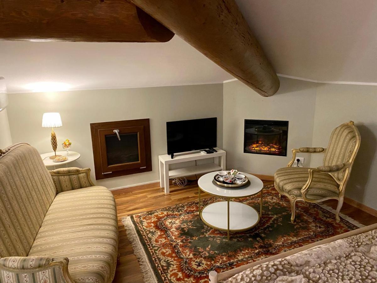 La Casa Di Campagna Sul Garda 푸에냐고 외부 사진
